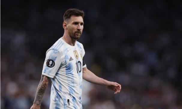 刘强东宣布京东外卖上线独立App，并承诺“京东点评”永不做商业化